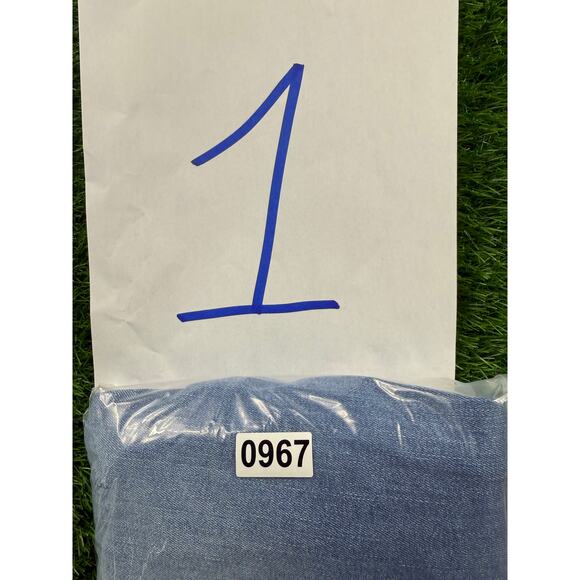 Guess Womens Distressed Skinny Jeans Light Wash Size 32x28 Raw Hem Stretch Denim - Picture 12 of 12